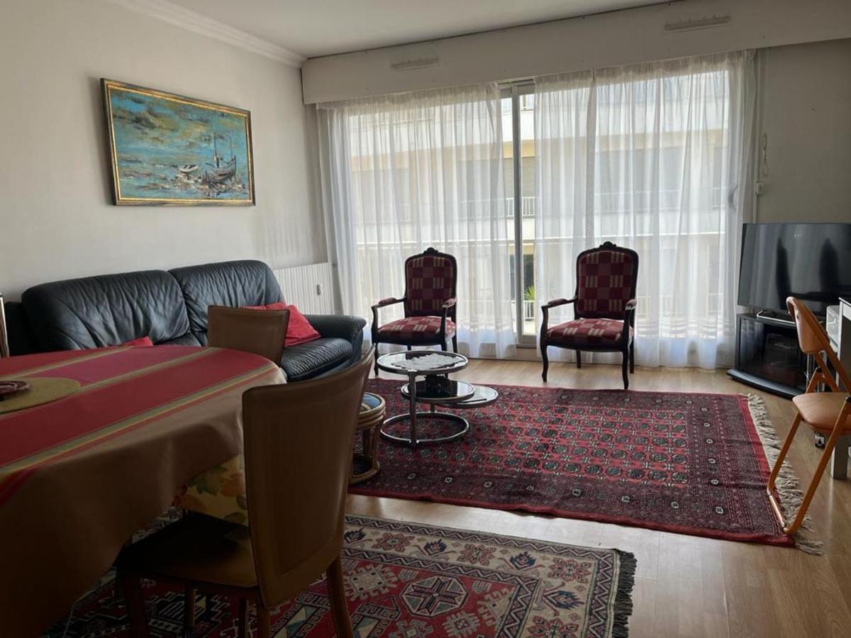 Appartement T4 Avec Parking, Balcon Et Proche Commerces A Biarritz - Fr-1-239-921 Ngoại thất bức ảnh